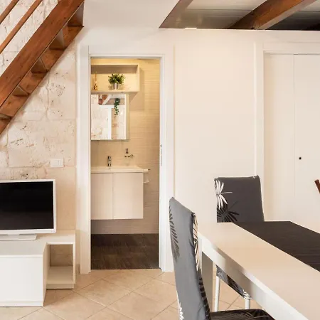 Nuvola Bianca Castellana Grotte